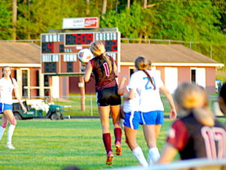 Emilee Weakly soccer