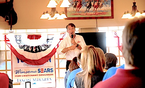 Youngkin in Luray 08_20_21