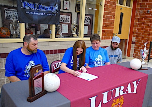 Lindsay Bly signs with EMU to play volleyball on Thursday, May 4, 2023