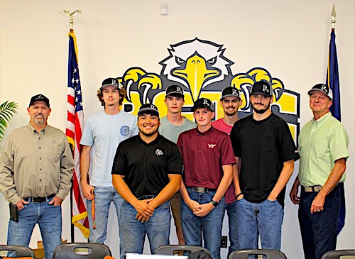 Buck Ancell- Rosendin, Kyle Nicholson, Robin Hernandez, Jacob Williams, Jacob Sours, Cole Shifflett, Aaron Wright, Gary Hall- IBEW Local 26 (L to R)