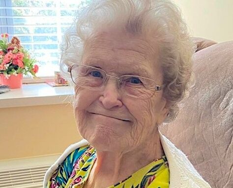 Dorothy Jeanette Seal Frazier