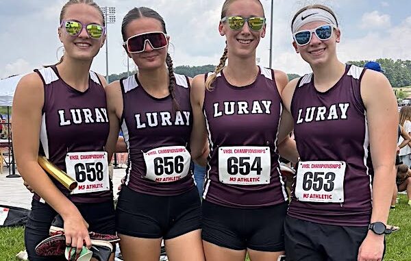 LHS 4x800 meter relay