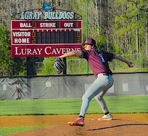 LHS_BBvClarke_ConnorHilliard_04_09_26