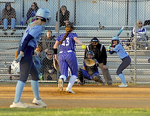 PCHS_SB_vStrasb_2ndBase_04_07_26